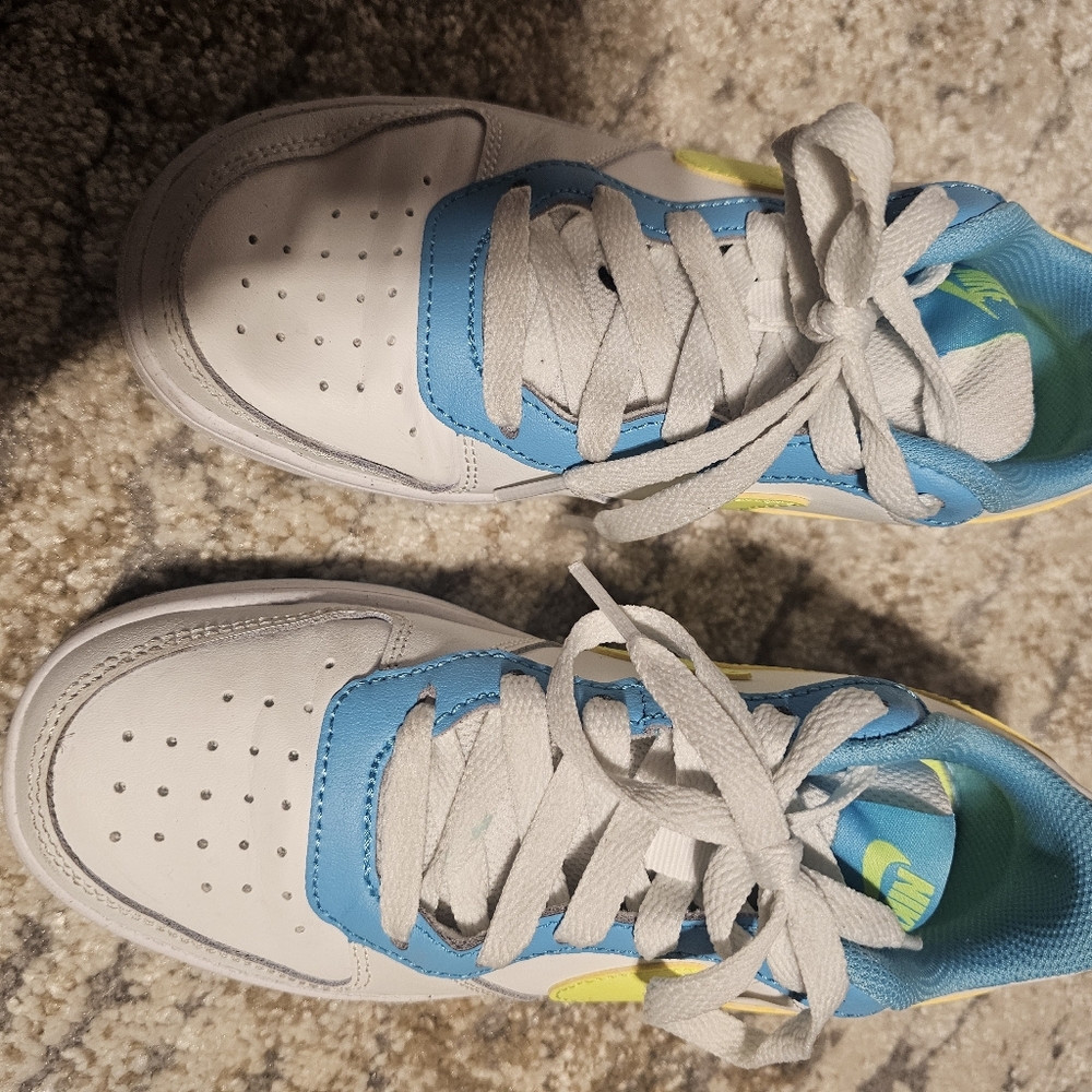 Boys Nike sneakers